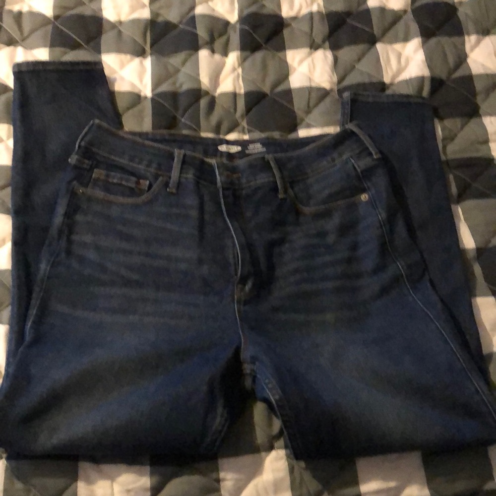 Old Navy Rockstar Super Skinny jeggings